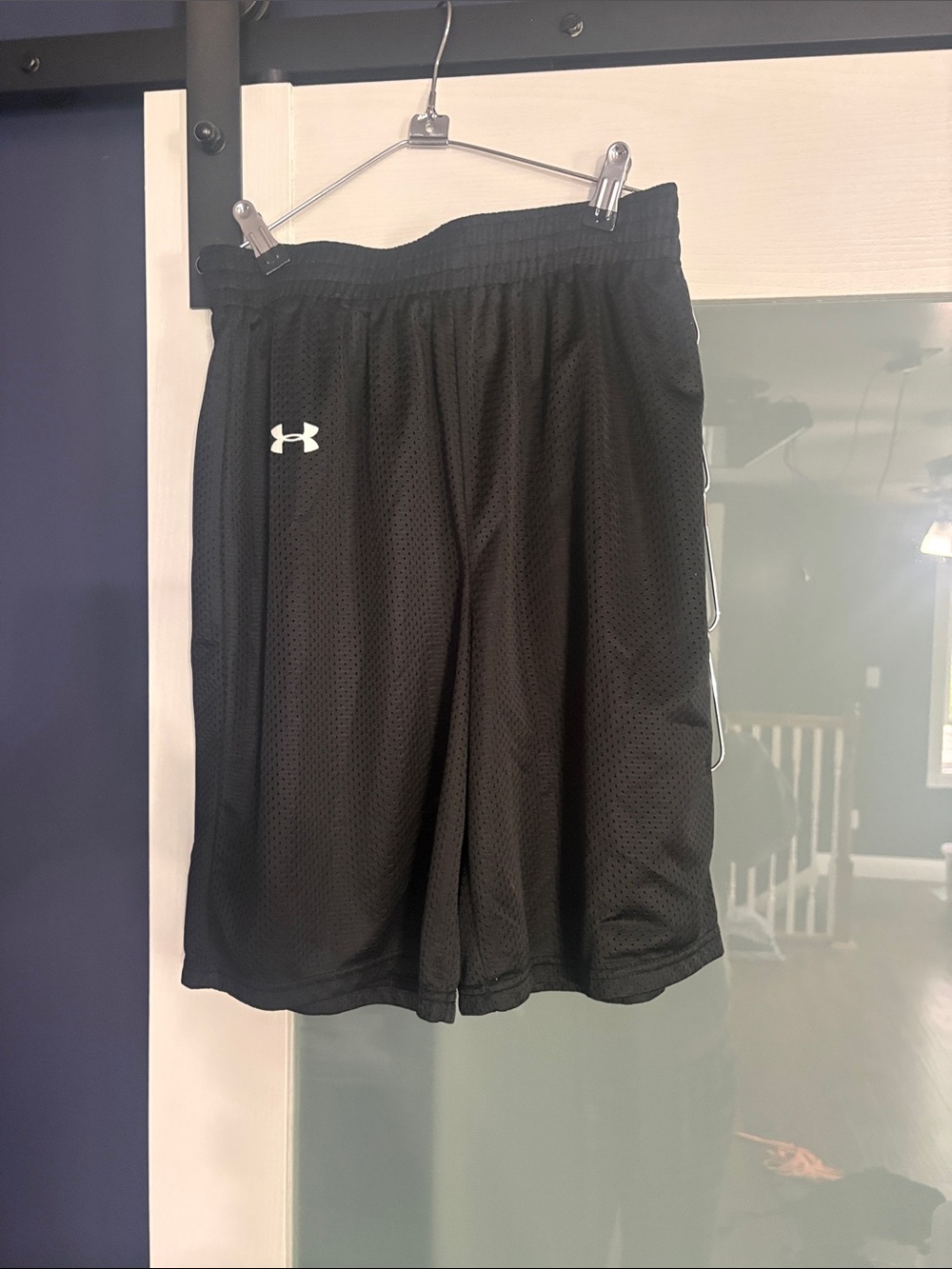 Under Armour Men’s Black Mesh Athletic Shorts with Contrast Logo